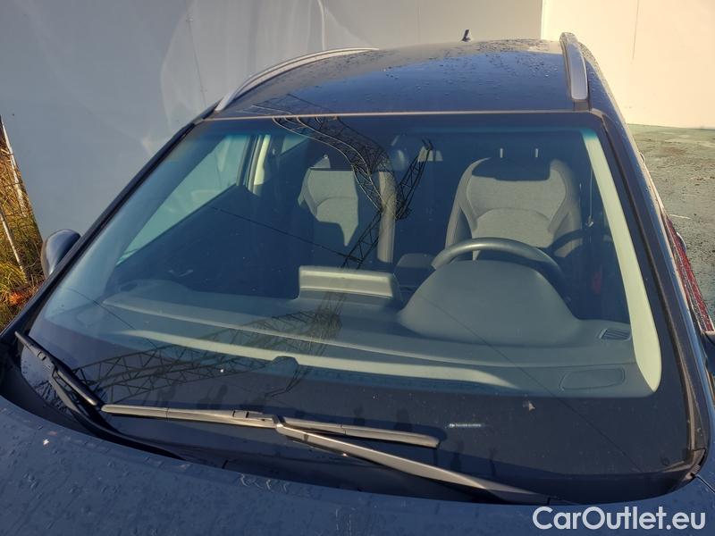  Hyundai  i30   cw (PD)(2017->)  kom.1.0TGDI Family Smart #1