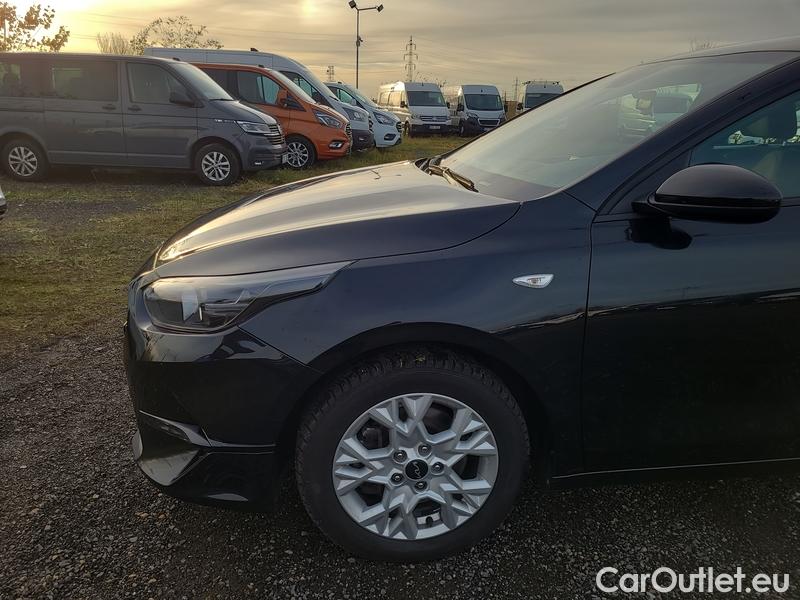  KIA  Cee'd Ceed  (CD) (2018->) Ceed 1.5 T-GDI 118 Spin #3