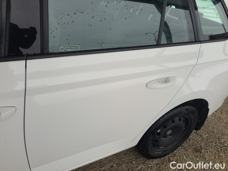  Skoda  Fabia  Combi (2015)  Com.1.0TSI 70 Style #4