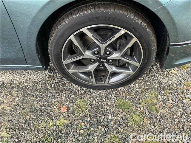  KIA  Cee'd Ceed SW 1.5 T-GDI 118 Top #3