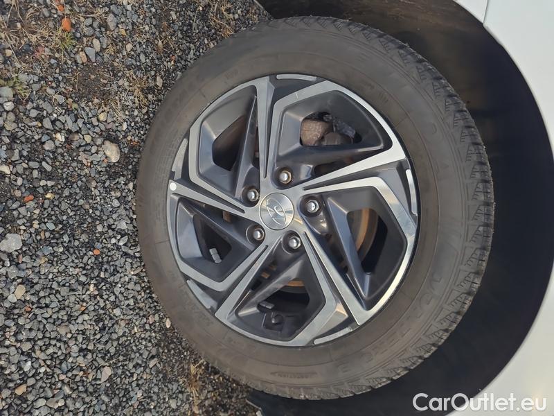  Hyundai  i30  (PD)(01.2017  ->)  kom.1.5T-GDI Family Smart #4