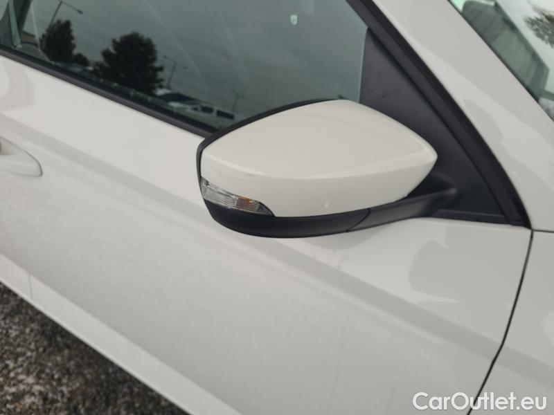  Skoda  Fabia  Combi (2015)  Com.1.0TSI 70 Style #8