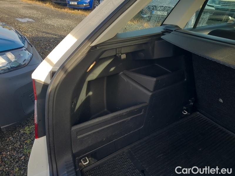  Skoda  Fabia  Combi (2015)  Com.1.0TSI 70 Style #16