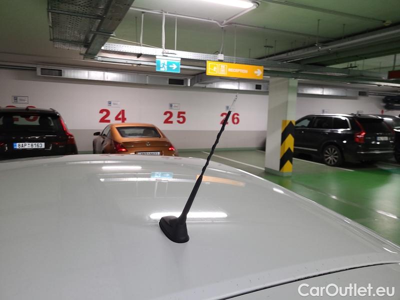  Peugeot  208  (P2) (2019)  1.2PT 100 Active Pack 5d #3