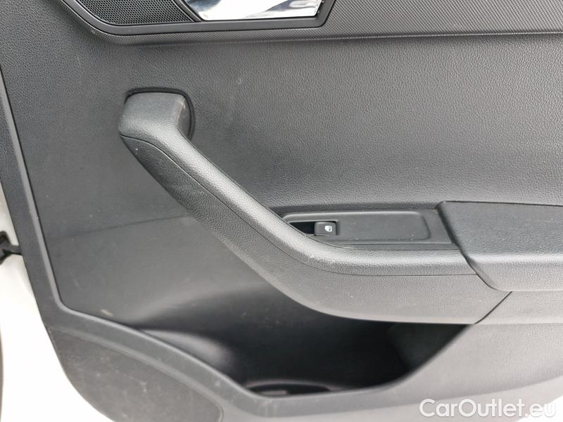  Skoda  Fabia  Combi (2015)  Com.1.0TSI 70 Style #36