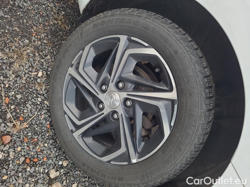  Hyundai  i30  (PD)(01.2017  ->)  kom.1.5T-GDI Family Smart #3