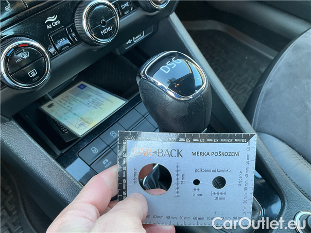  Skoda  Octavia  2.0TDI 110 L&K AT #21