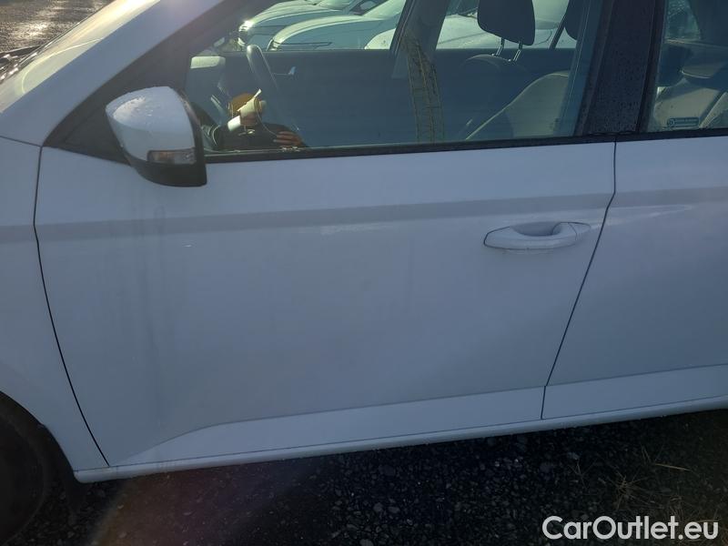  Skoda  Fabia  Combi (2015)  Com.1.0TSI 70 Style #3