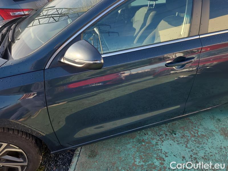  Hyundai  i30   cw (PD)(2017->)  kom.1.0TGDI Family Smart #3