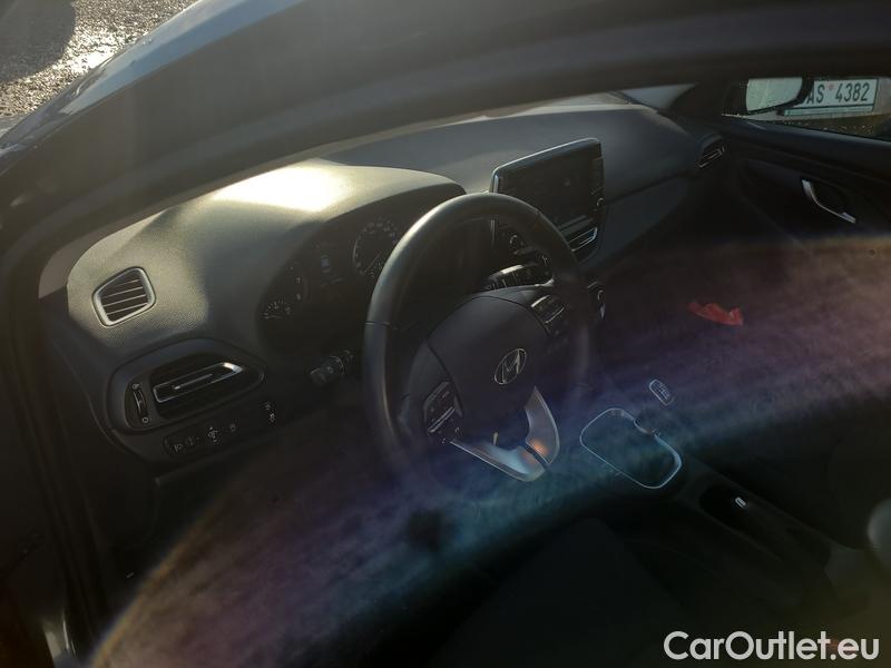  Hyundai  i30   cw (PD)(2017->)  kom.1.0TGDI Family Smart #5