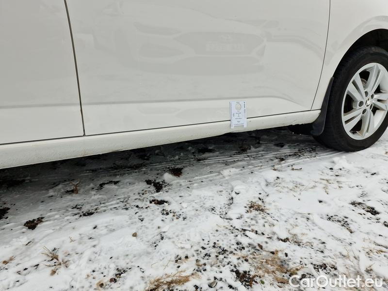  Skoda  Fabia  Combi (2015)  Com.1.0TSI 70 Style #41