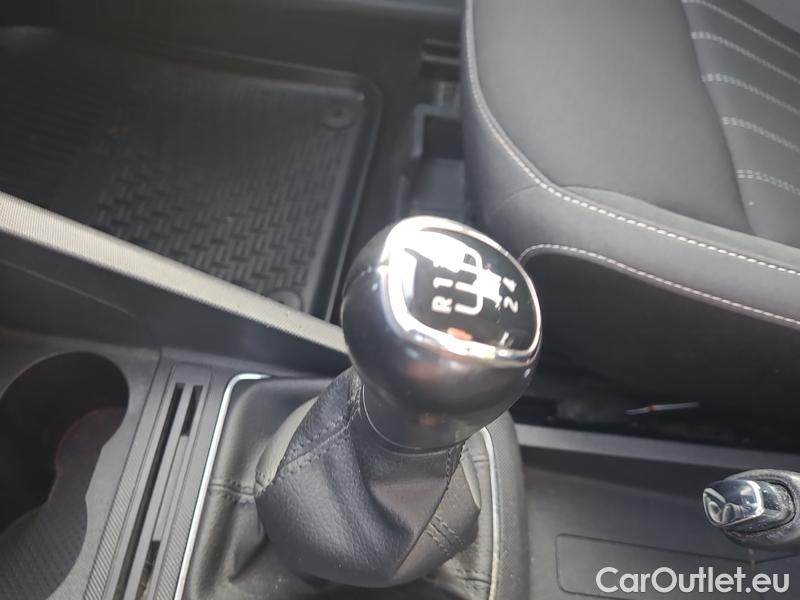  Skoda  Fabia  Combi (2015)  Com.1.0TSI 70 Style #10