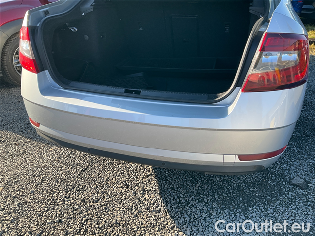  Skoda  Octavia  2.0TDI 110 L&K AT #7