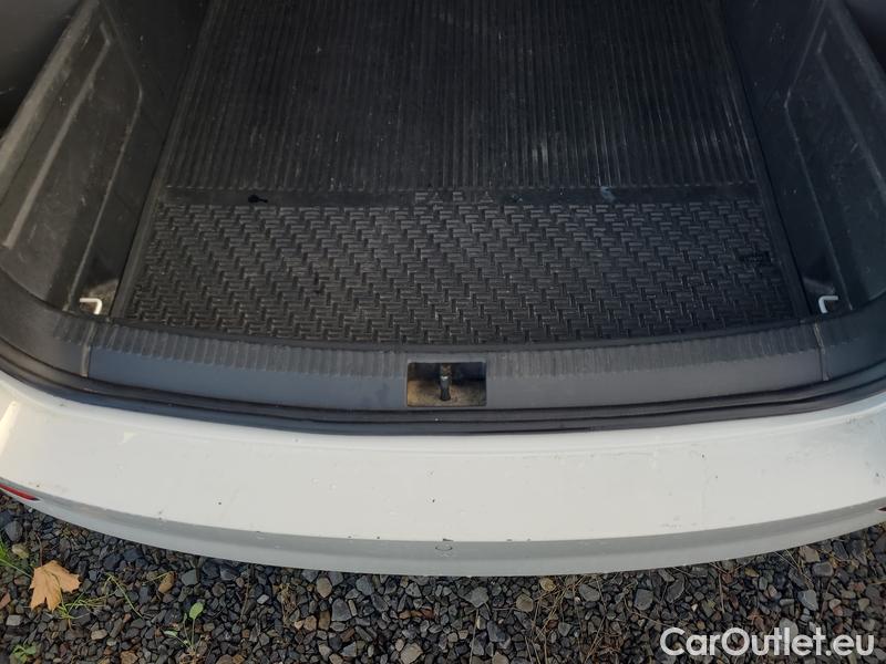  Skoda  Fabia  Combi (2015)  Com.1.0TSI 70 Style #17