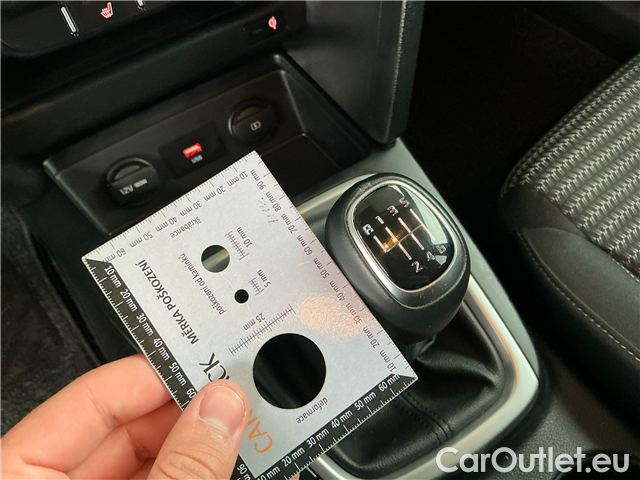  KIA  Cee'd Ceed SW 1.5 T-GDI 118 Top #17