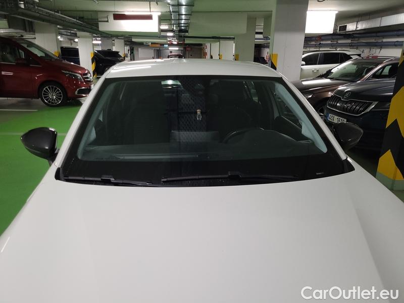  Peugeot  208  (P2) (2019)  1.2PT 100 Active Pack 5d #1