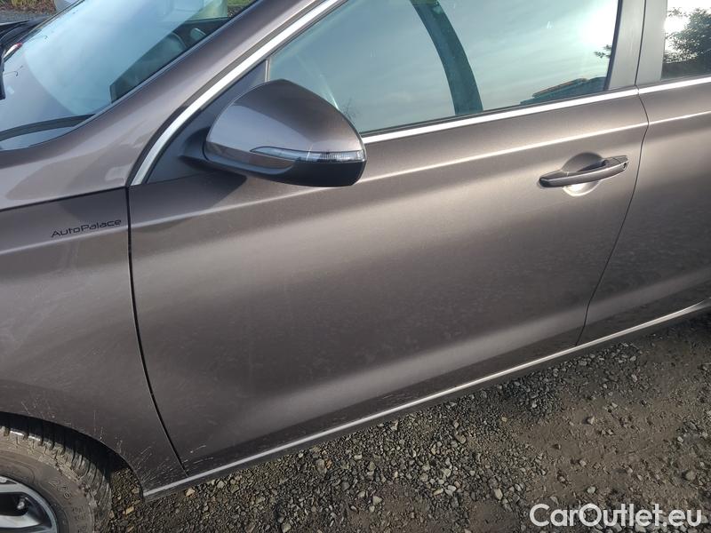  Hyundai  i30   cw (PD)(2017->)  kom.1.0TGDI Family Smart #3