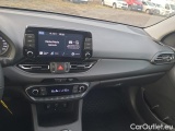  Hyundai  i30   cw (PD)(2017->)  kom.1.5T-GDI Family Smart #8