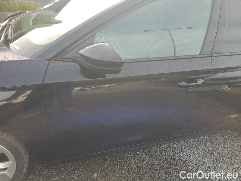  Skoda  Octavia  Lim. (NX3)(2020) Oct. 2.0TDI 147 RS 4x4 AT #18