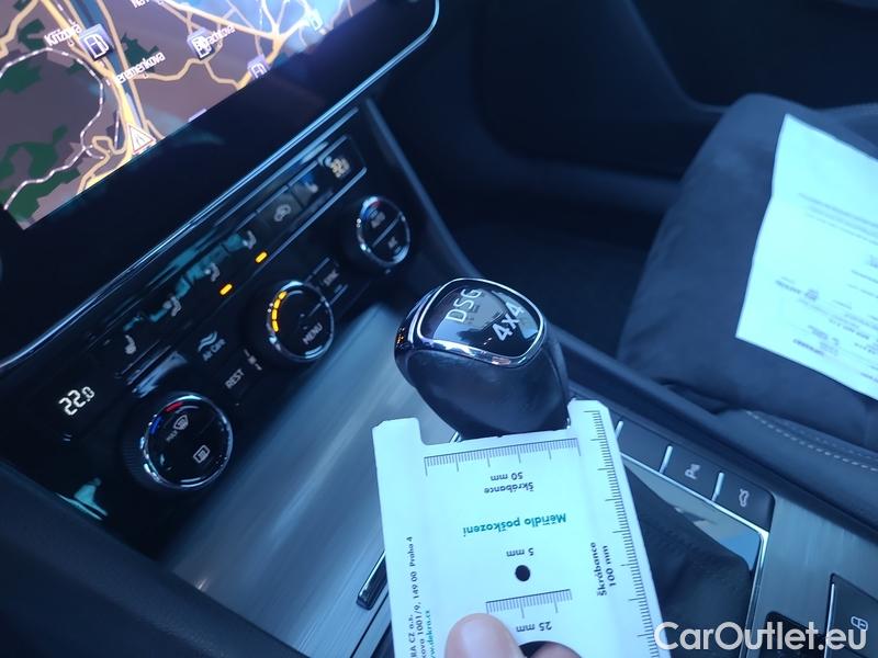  Skoda  Superb  Combi (3V5)(2015) Sup.C.FL2.0TDI 140 Sco.4x4 AT #20