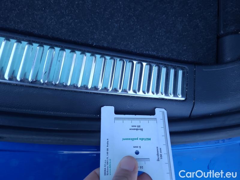  Skoda  Superb  Combi (3V5)(2015) Sup.C.FL2.0TDI 140 Sco.4x4 AT #24