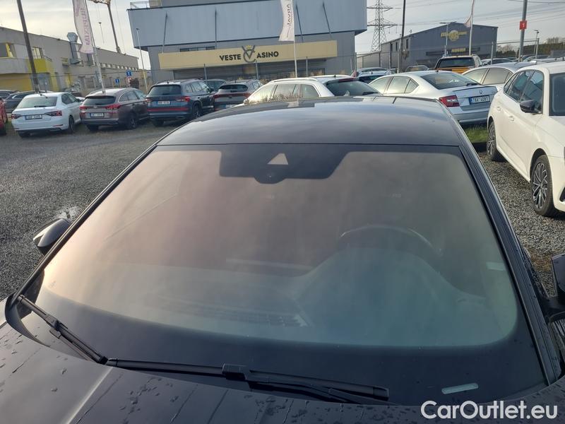  Skoda  Octavia  Lim. (NX3)(2020) Oct. 2.0TDI 147 RS 4x4 AT #1