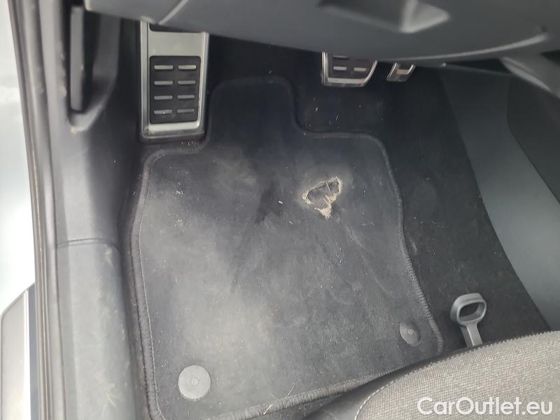  Skoda  Octavia  Combi (NX3)(2020) Oct.C. 2.0TDI 147 Scout 4x4 AT #7