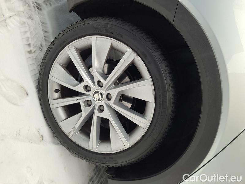  Skoda  Octavia  Combi (NX3)(2020) Oct.C. 2.0TDI 147 Scout 4x4 AT #15