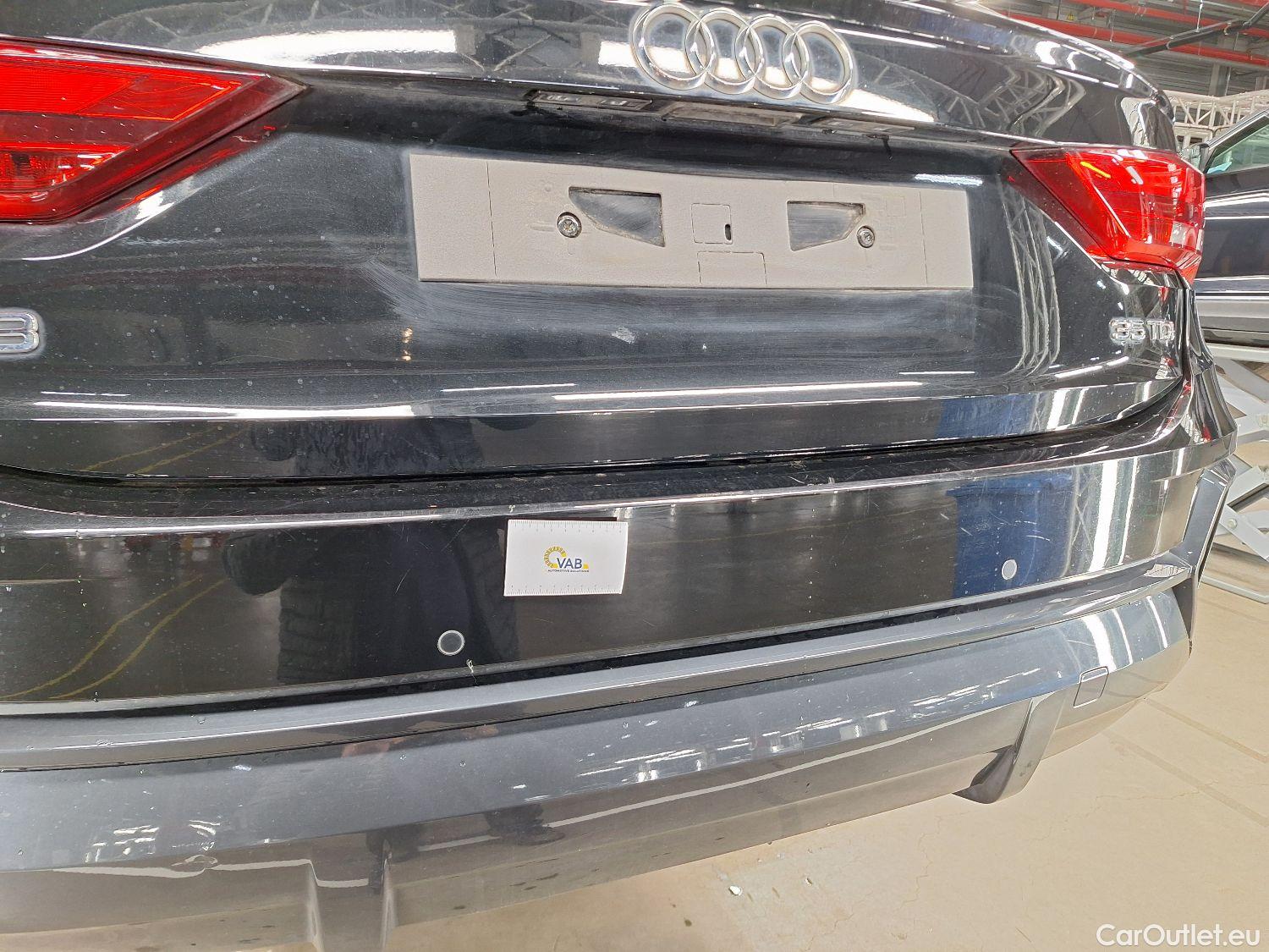  Audi  Q3 Audi,  SB '19, Audi  Sportback 35 TDI S tronic Bus. Ed. Attract #15