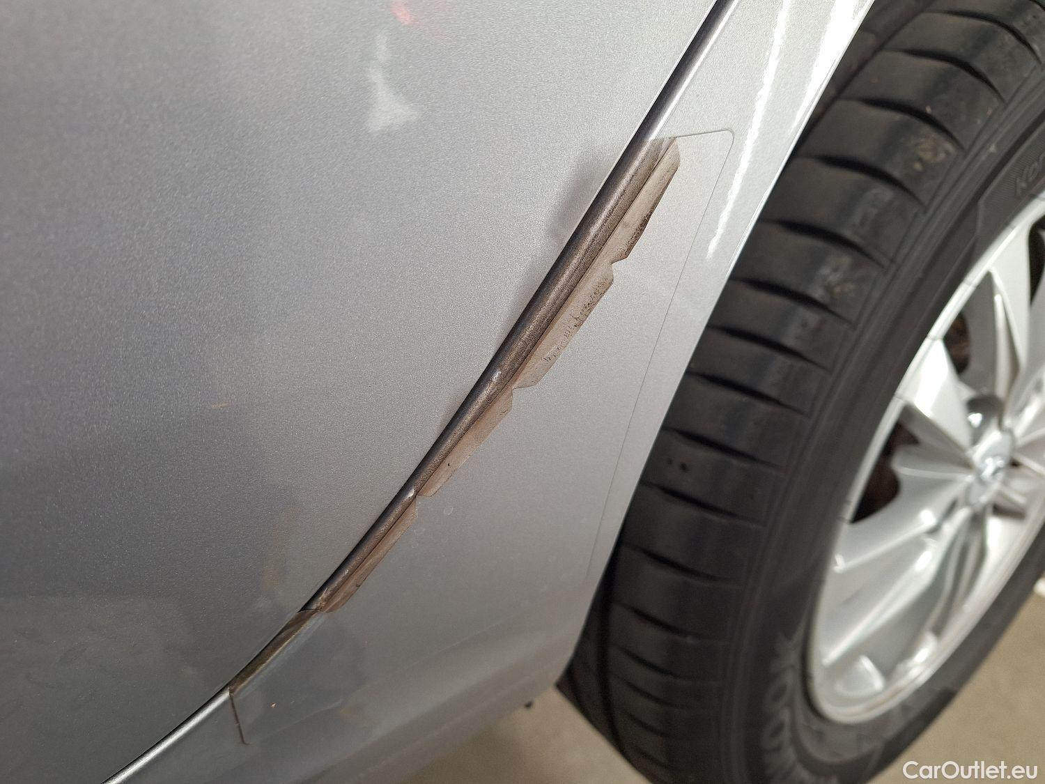  Hyundai  i30 Hyundai,  FL'20, Hyundai  5D 1.0 T-GDi 88kW Twist 5d #17