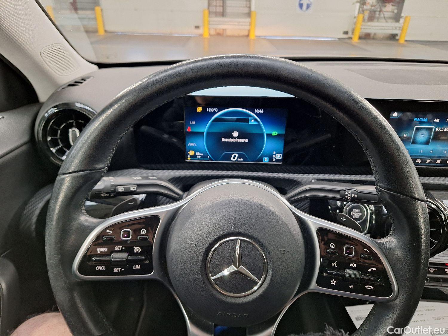  Mercedes  A-Klasse Mercedes, A-Class '18, Mercedes-Benz  A 180 d Aut. 5d #49