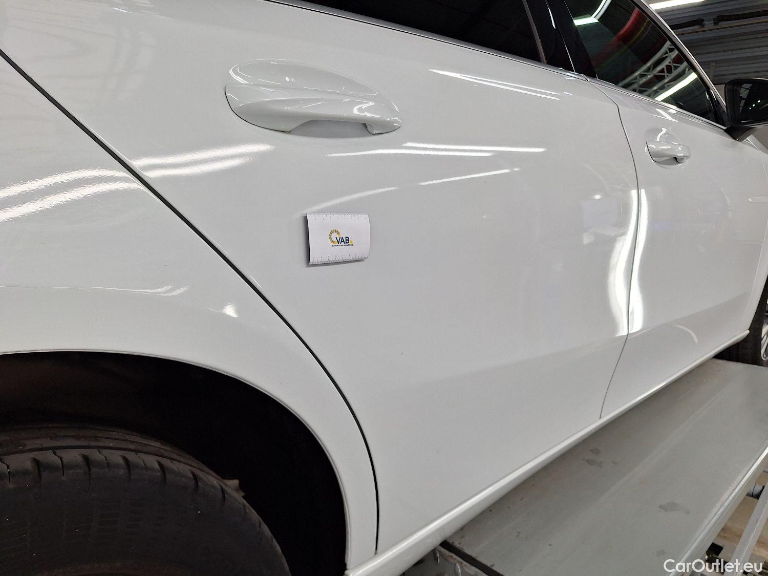  Mercedes  A-Klasse Mercedes, A-Class Berline '18, Mercedes-Benz  Limousine A 180 d DCT Busin #34