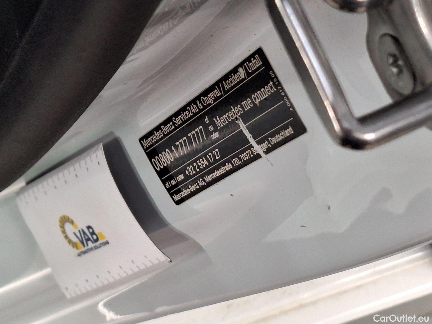  Mercedes  A-Klasse Mercedes, A-Class Berline '18, Mercedes-Benz  Limousine A 180 d DCT Busin #46