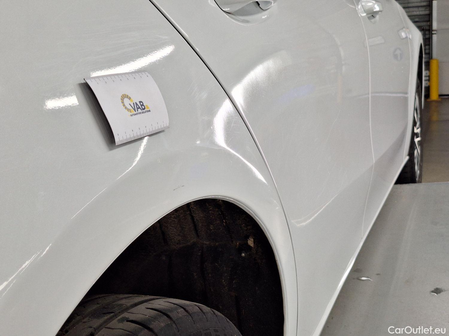  Mercedes  A-Klasse Mercedes, A-Class Berline '18, Mercedes-Benz  Limousine A 180 d DCT Busin #32