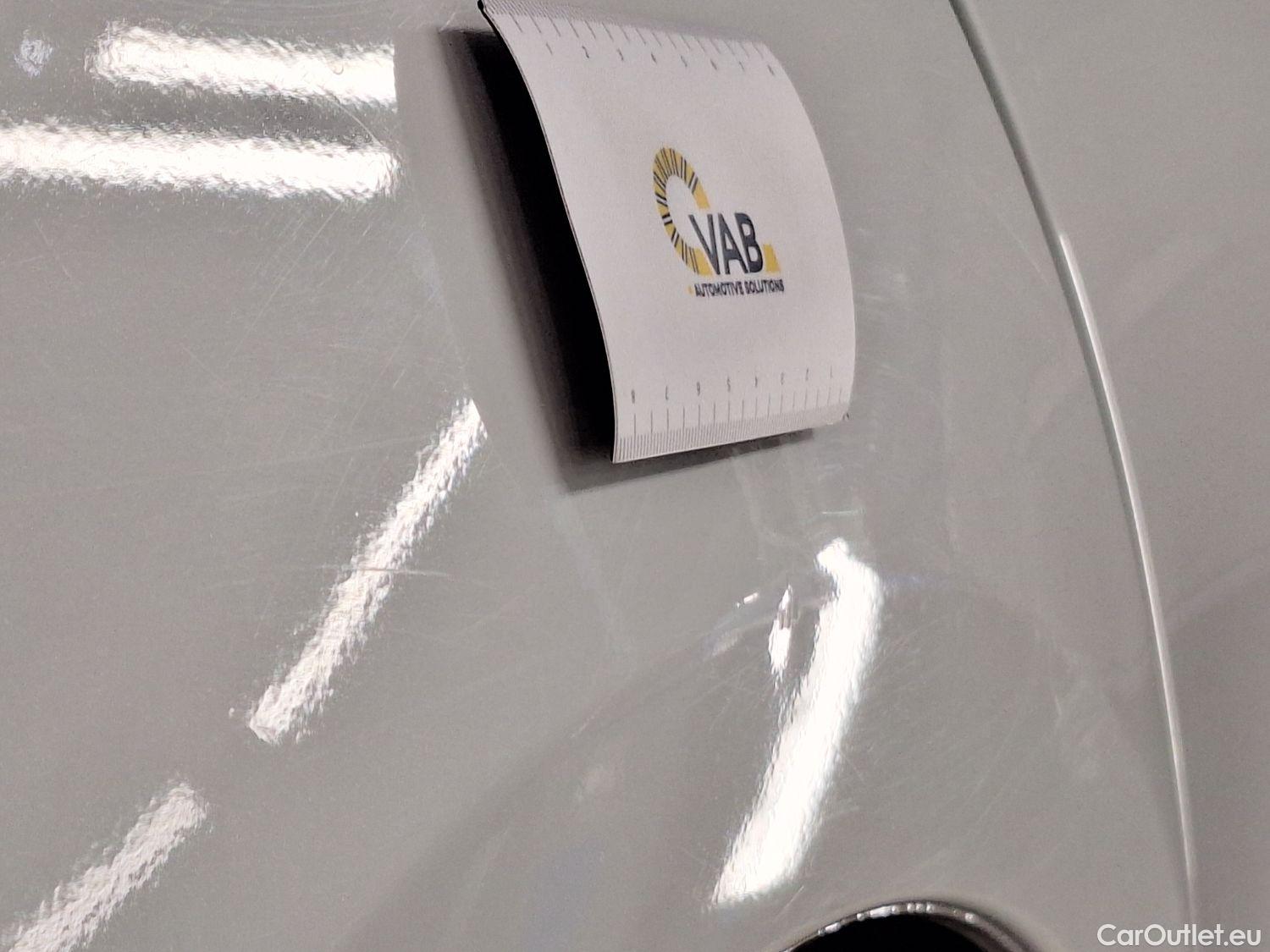  Mercedes  A-Klasse Mercedes, A-Class Berline '18, Mercedes-Benz  Limousine A 180 d DCT Busin #33