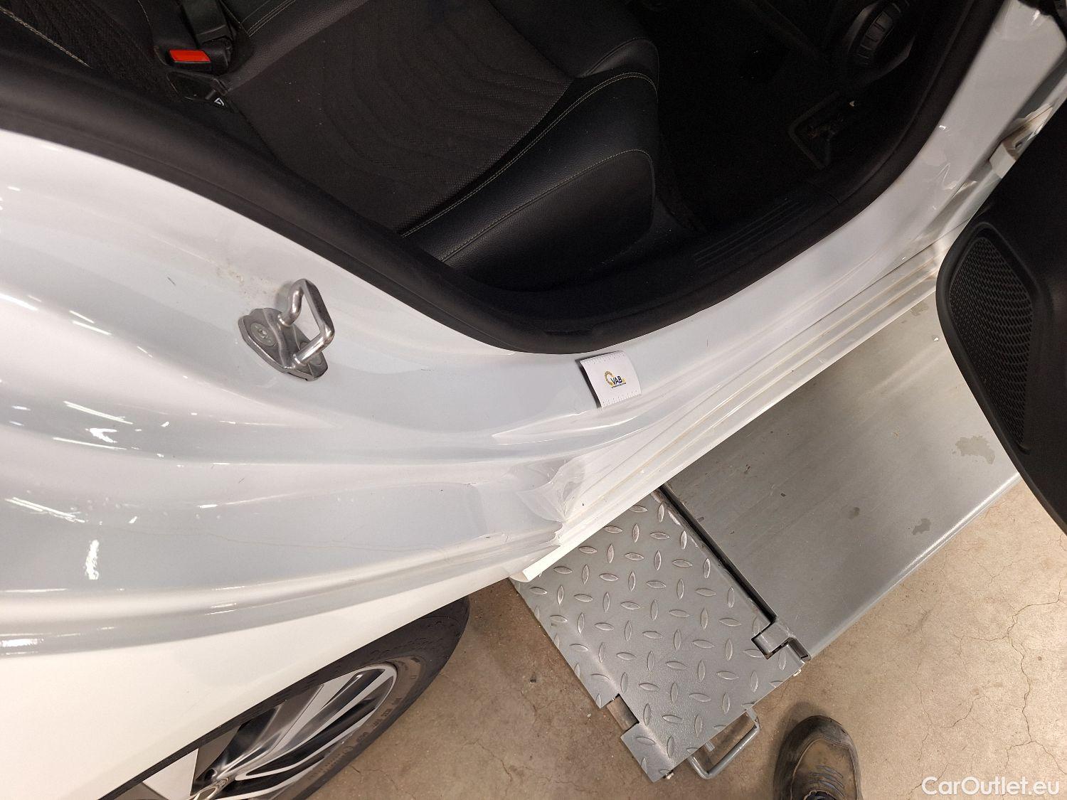  Mercedes  A-Klasse Mercedes, A-Class Berline '18, Mercedes-Benz  Limousine A 180 d DCT Busin #21