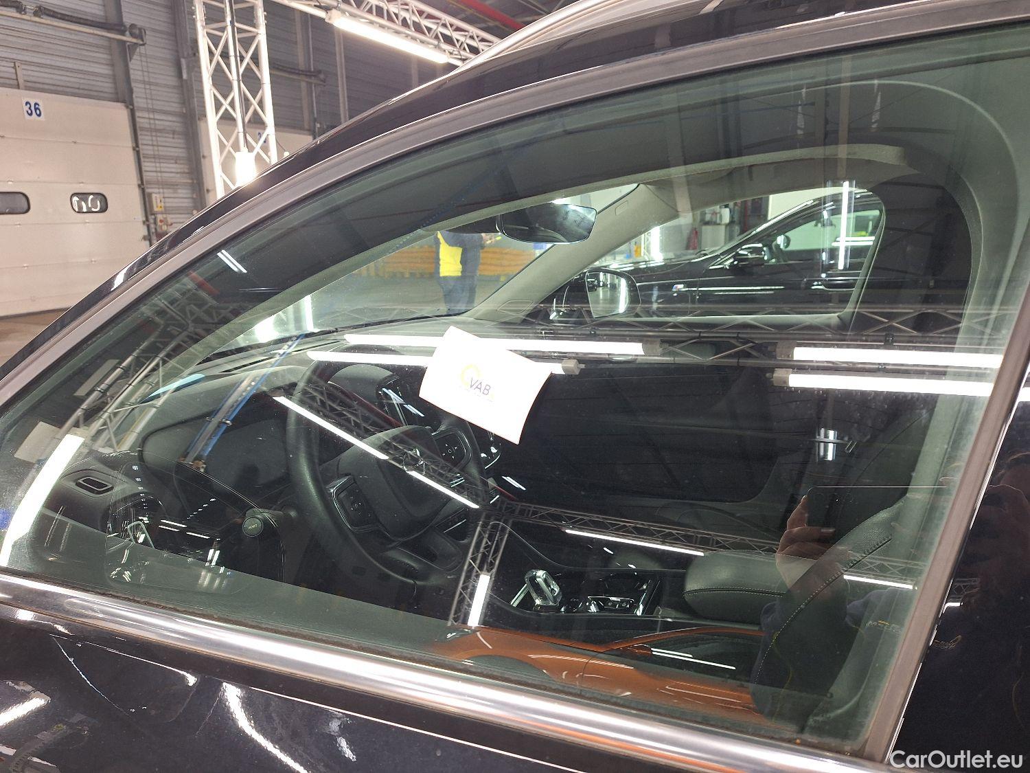  Volvo  XC 40 Volvo, XC40 '17, Volvo XC40 T5 Recharge Geartronic Inscription 5d #10