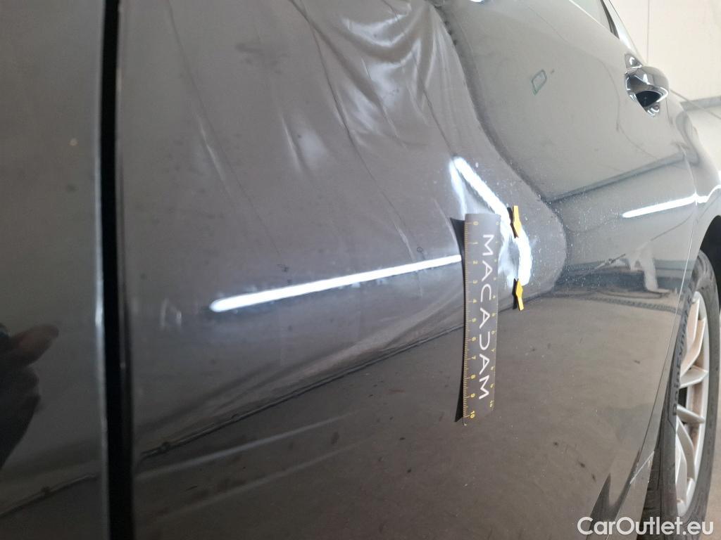  Bmw  Serie 3 BMW Série 3 Berline / 2018 / 4P / Berline 318d 150ch Business Design BVA8 #6