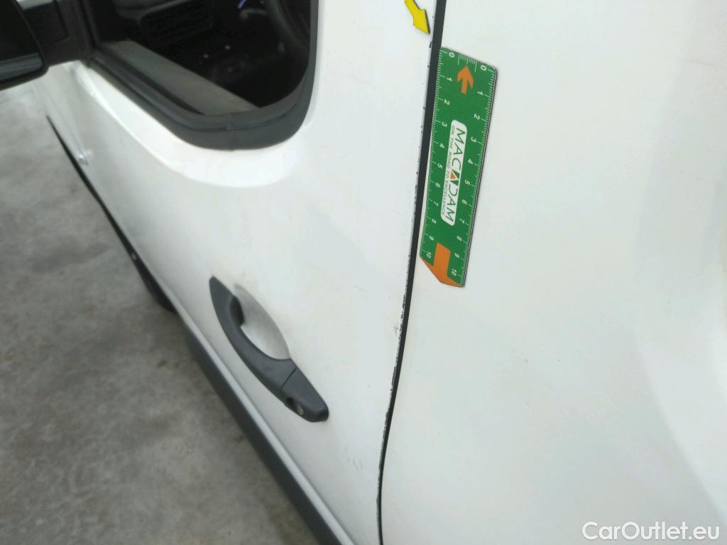  Citroen  Berlingo  Fourgon Club M 650 1.6 BlueHDi 100CV BVM5 E6 #11