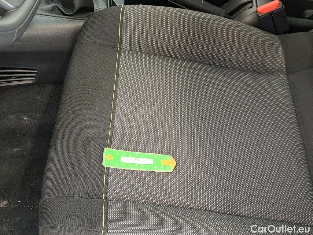  Citroen  C3  Feel Pack 1.2 PureTech 80CV BVM5 E6d #19