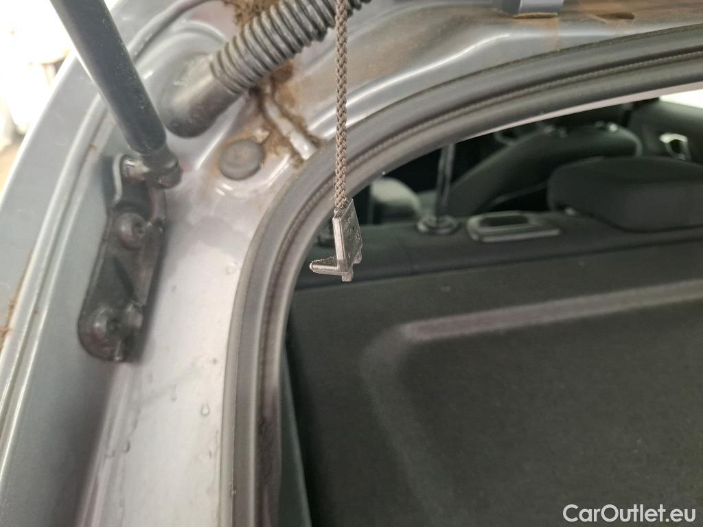  Bmw  Serie 1 BMW Série 1 / 2019 / 5P / Berline 116i DKG7 Business Design #11