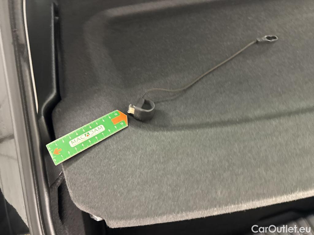  Bmw  Serie 1 BMW Série 1  2019  5P  Berline 116i Business Design #27