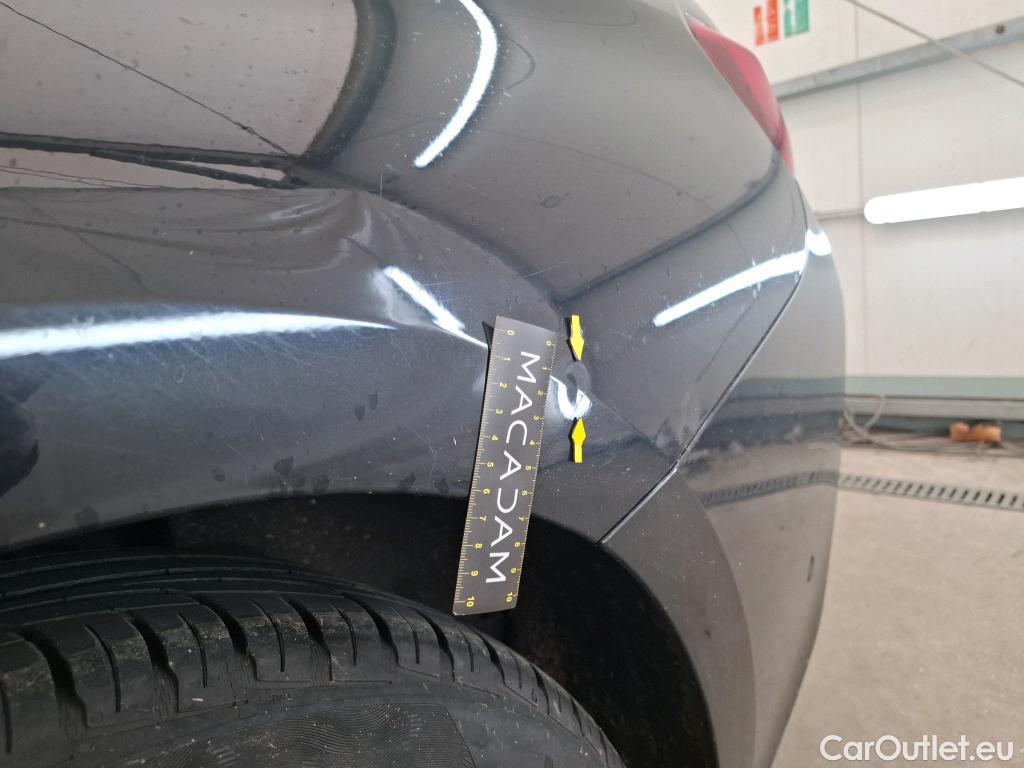  Bmw  Serie 3 BMW Série 3 Berline / 2018 / 4P / Berline 318d 150ch Business Design BVA8 #8