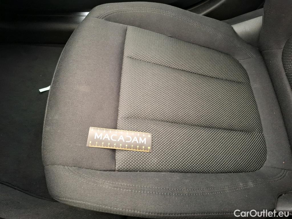  Bmw  Serie 3 BMW Série 3 Berline / 2018 / 4P / Berline 318d 150ch Business Design BVA8 #11