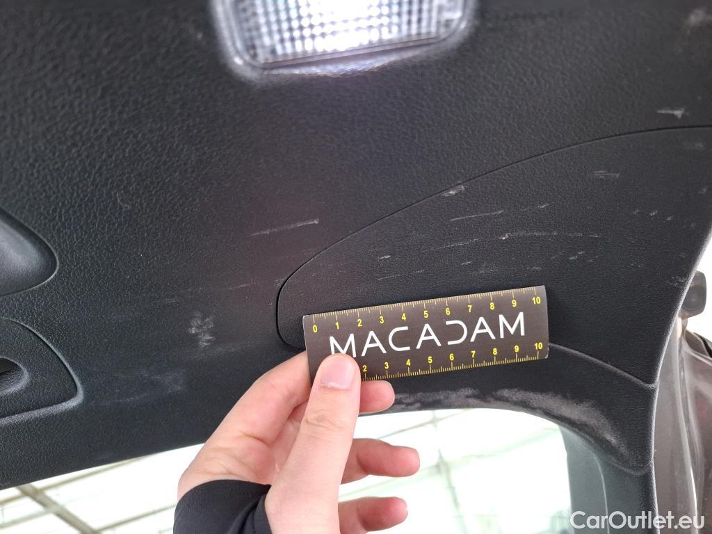  Audi  A4  Avant 30 TDI Business Line 2.0 TDI 135CV BVA7 E6d #12