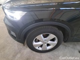 Volvo  XC 40 VOLVO XC40 / 2017 / 5P / SUV T2 MOMENTUM CORE #76