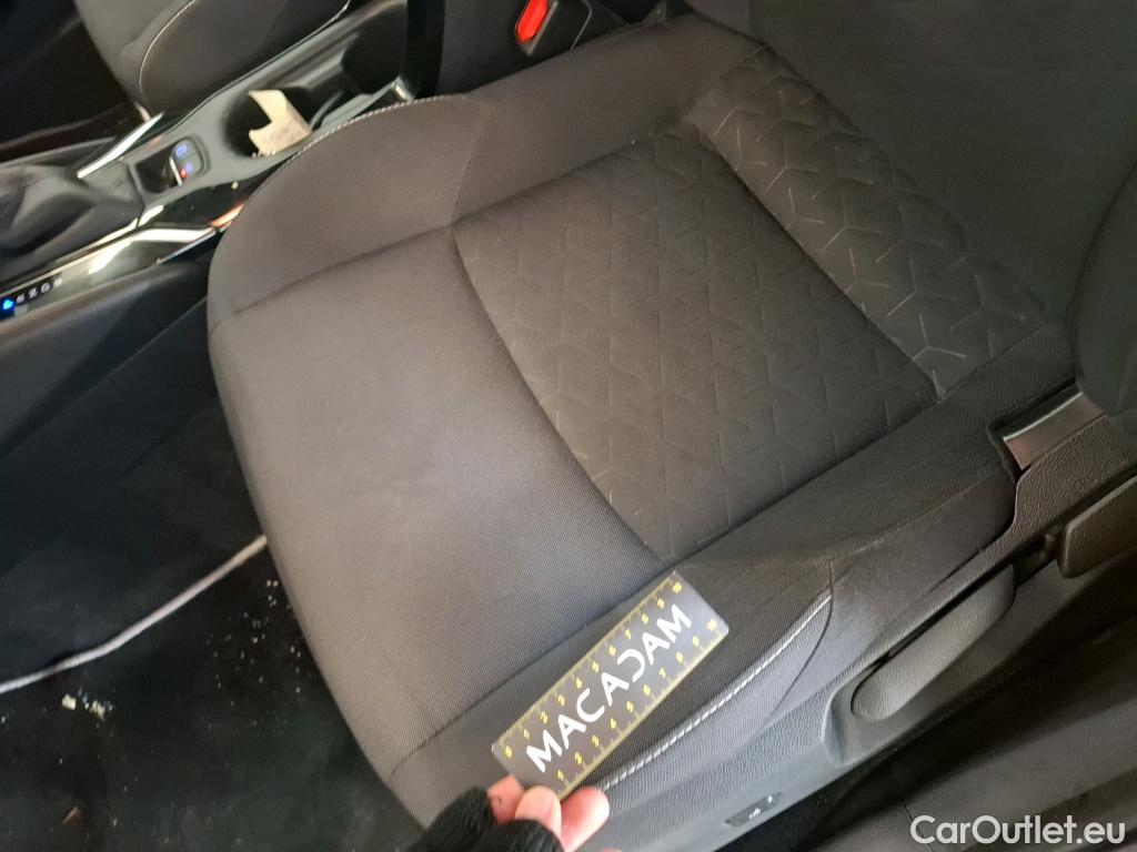  Toyota  Corolla TOYOTA  / 2018 / 5P / Berline Hybride 122h Dynamic Business Stage Acad #20