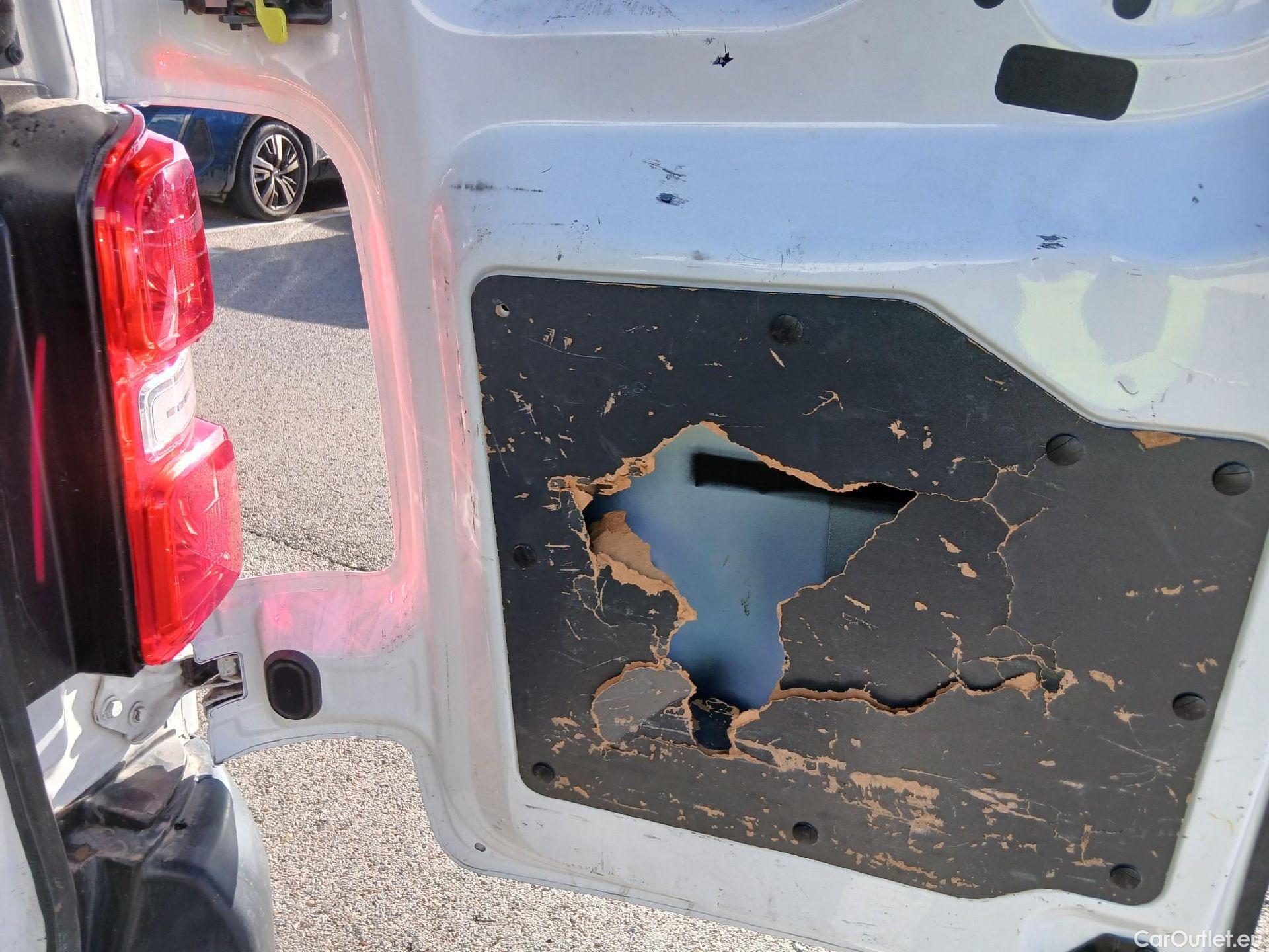  Toyota  Proace TOYOTA  / 2020 / 4P / furgón 1.5D 100CV GX 1PL 2PT L1 #9