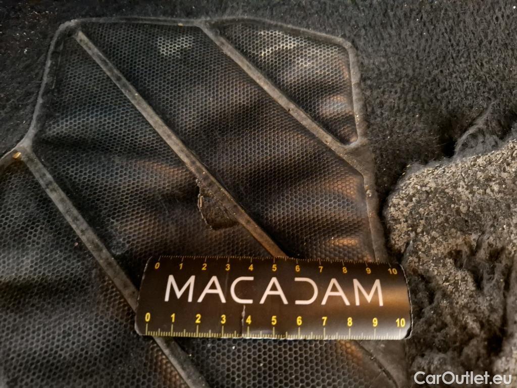  Nissan  Qashqai NISSAN  5p Crossover 1.6 DCI 130 Xtronic Drive Edition #3