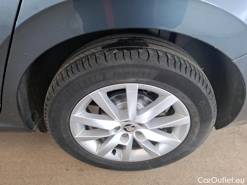  Skoda  Scala  Ambition 1.6 TDI 115CV BVA7 E6dT #43